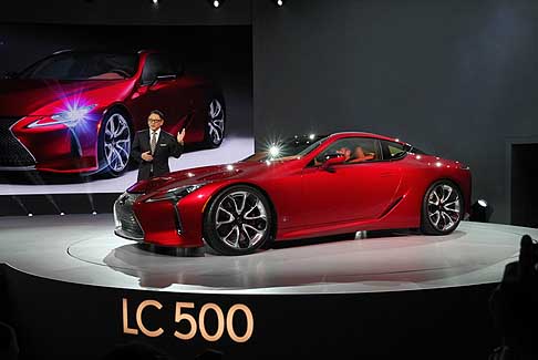 Naias 2016 - Lexus LC 500 Coupé
