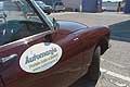 La fiammante Citroen DS Monofaro Olio Verde con il brand di Automania all´Autodromo del Levante