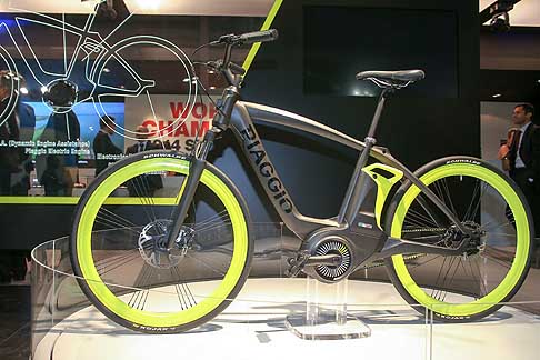 Piaggio - Piaggio Electric Bike Project all´Eicma 2014 di Milano width=
