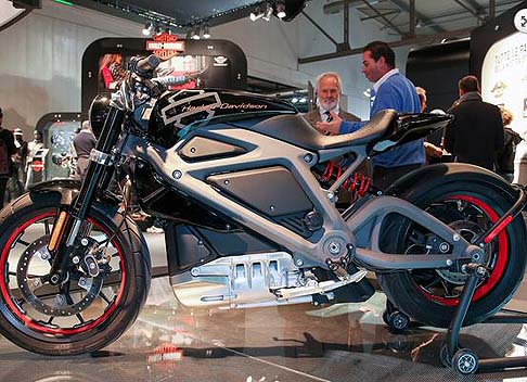 Davidson - Nel 2015, la Project LiveWire Experience arriverà anche in Europa, Canada e Asia-Pacifico. width=