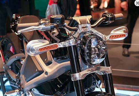 Davidson - Gli appassionati del marchio potranno inoltre conoscere le ultime proposte abbigliamento MotorClothes. width=