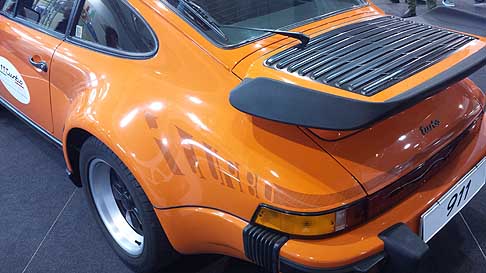 Porsche - Mitica Porsche 911 Turbo per i sui primi 40 anni alla Fiera di Padova 2014 width=