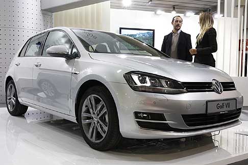 Fiera di Padova - Volkswagen Golf VII equipaggiata con il pacchetto celebrativo 40th Pack width=