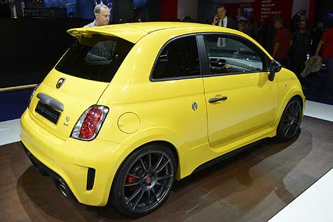 Abarth 695 biposto Record