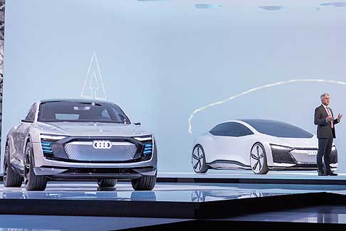 Audi - Audi ElAIne è un suv coupé ispirato nelle linee all’Audi e-tron Sportback Concept