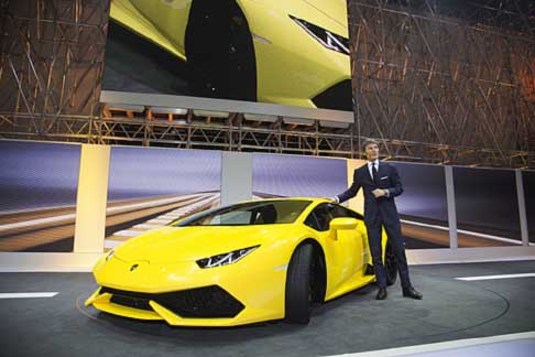 Lamborghini - La casa del Toro debutta al Salone dell’auto di Ginevra con la supersportiva Lamborghini Huracan LP 610-4 width=