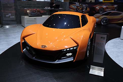 Hyundai - La sportiva biposto PassoCorto è stata realizzata dall’Istituto Europeo di Design di Torino in collaborazione con lo Hyundai Design Center Europe. width=