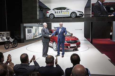 Qoros - Quattro gli allestimenti disponibili: Essence, Experience, Experience Plus e Elegance. Ognuno di essi propone un ricco corredo di dotazioni. width=