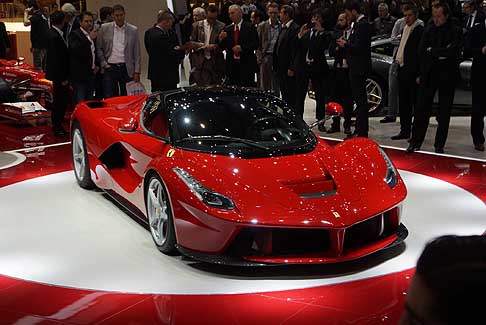 Ferrari Ginevra Motor Show 2013 - Ferrari LaFerrari Anteprima mondiale al Salone di Ginevra 2013 width=