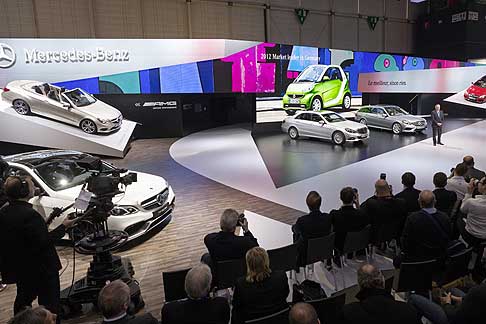 Mercedes-Benz - Mercedes-Benz Classe E al Salone di Ginevra presentato da Joachim Schmidt width=