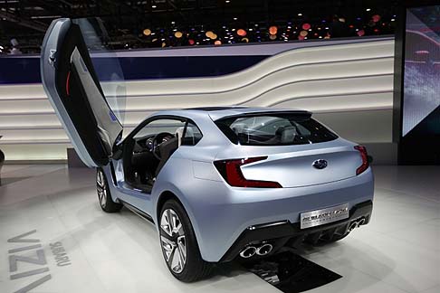 Subaru - La Subaru Viziv Concept adotta il Subaru Boxer Diesel Hybrid, un sistema ibrido effciente. width=