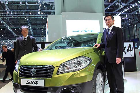 Suzuki - La 83esima edizione del Salone Internazionale di Ginevra ospita il debutto del nuovo Crossover S-CROSS-4, sviluppato sulla base dell’omonimo concept presentato dal brand durante la vetrina di Parigi del 2012. width=