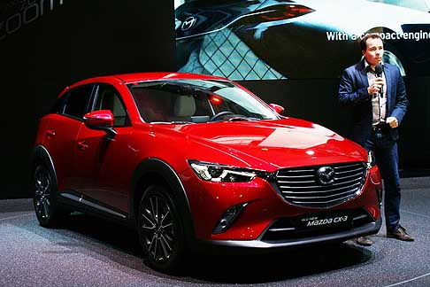 Mazda - Presentato recentemente al Salone di Ginevra, Mazda CX-3 si prepara al lancio commerciale, fissando nuovi standard per la sua categoria, cioè quella dei crossover del segmento B.  width=