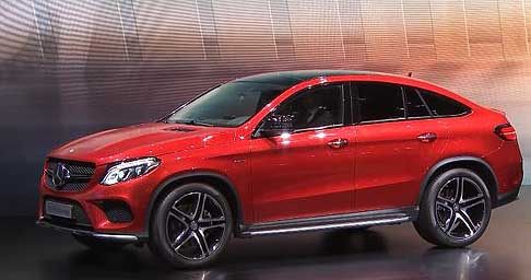 Mercedes - Nuova Mercedes-Benz GLE Coupé, la casa della Stella ha voluto coniugare le caratteristiche migliori di due vetture profondamente diverse, una più sportiva l’altra elegante e raffinata width=