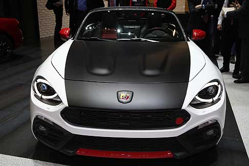 Abarth 124 spider