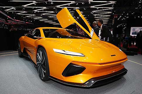 Italdesign - Italdesign GTZero è una reinterpretazione della classica vettura Gran Turismo, sviluppando aspetti come tecnologia, sostenibilità e versatilità .
