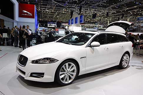 Jaguar - Jaguar XF Sportbrake vettura famigliare SW al Ginevra Motor Show 2012 width=