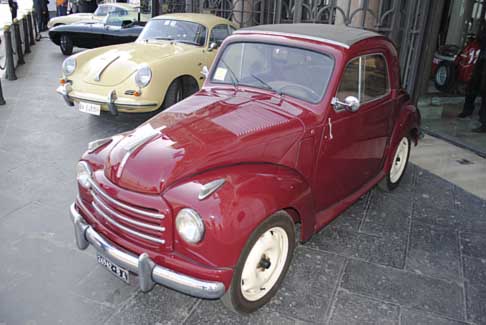 Gran Premio di Bari 2013 - Fiat Topolino alla Rievocazione del Gran Premio di Bari 2013 sul lungomare width=