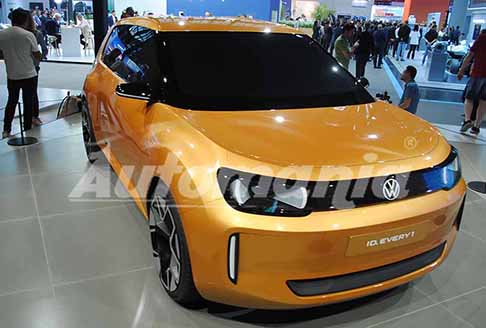 Volkswagen ID.1 - Novità più importanti del 2027 sarà senza dubbio la Volkswagen ID.1, una citycar elettrica economica da circa 20.000 €. Scopri la vettura Volkswagen ID.1. Guarda le Foto esclusive di Automania!