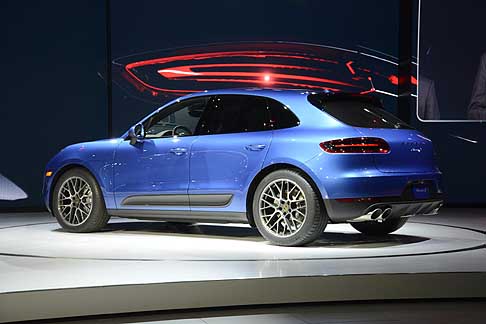 Porsche - Porsche Macan arriverà ad aprile 2014 nei concessionari width=