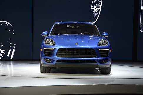 Porsche - Porsche Macan la parte meccanica è completamente rinnovata, la trazione è integrale e può essere utilizzata tranquillamente per l´off road width=
