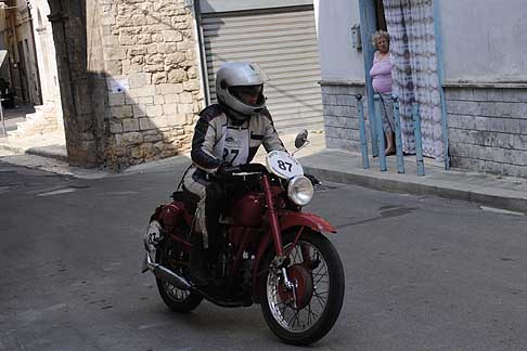 Milano Taranto 2015 - Moto Guzzi Airone 250cc lady De Marcellis Nadia width=