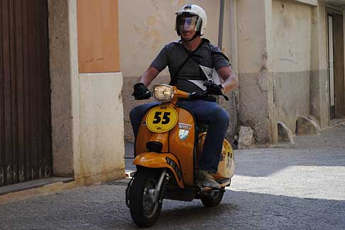 Milano Taranto 2015 - Innocenti Lambretta GP 200 198cc del biker Brighouse Paul (GB) width=