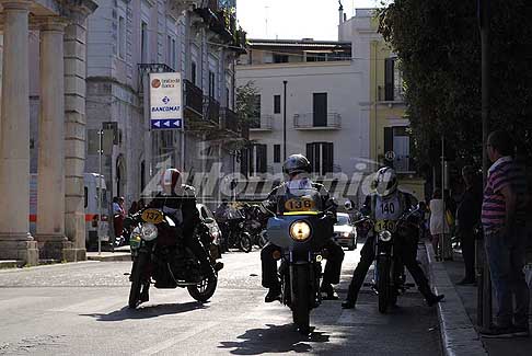 Rievocazione storica moto storiche - Riparte la corsa della rievocazione storica per moto d´epoca per la Milano Taranto 2016