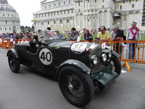 Mille Miglia a Pisa - Lagonda 2 Litre Team Car Laqueur Macko e Schroijen Etienne alle Mille Miglia 2014 a Pisa width=