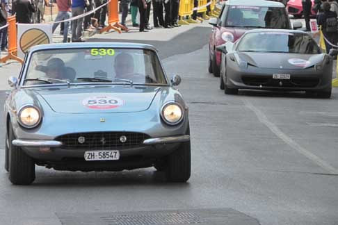 Mille Miglia a Pisa - auto del Ferrari Tribute passano per Pisa alle Mille Miglia 2014 width=