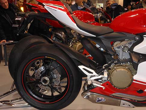 Ducati - Moto Ducati 1199 Panigale S versione Tricolore width=