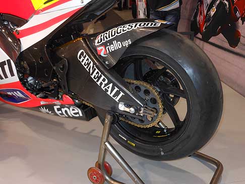 Ducati - Duvati Desmosedici sponsor Assicurazioni Generali width=