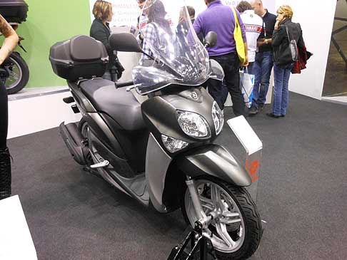 Yahama - Nuovo Scooter Yahama Xenter al Motodays width=