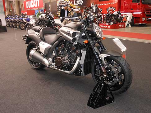 Yamaha - Yamaha Vmax Hyper Modified esposta al Motodays width=