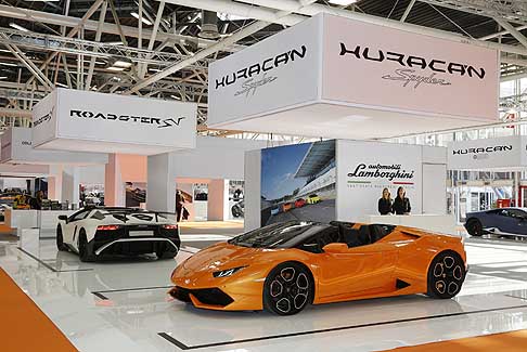 Lamborghini - Auto da sogno da sempre miti irraggiungibili nell’immaginario collettivo, le supercar non smettono mai di incantare con il loro design iconico e la potenza inebriante erogata dai loro potenti propulsori. 