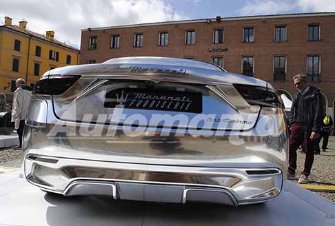 Maserati Folgore - Maserati GT Folgore One Off Luce retro senza marmitte di scarico perchè elettrica al Motor Valley Fest 2023 di Modena