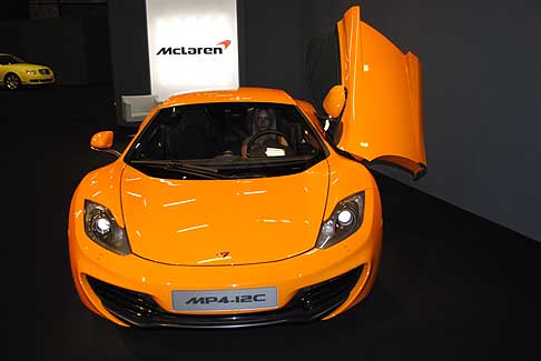 McLaren - Dalla Formula 1 alla strada McLaren MP4 12C  width=