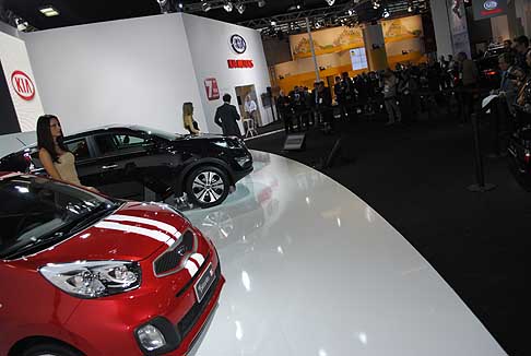 Kia Motors - La presentazione dello stand Kia Motors con dati e anteprime nazionali come la Kia Picanto 3 porte width=