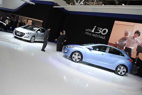Hyundai - Panoramica dello stand Hyundai con la nuova Hyundai i30 width=