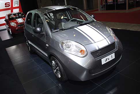 DR Motor - Anteprima mondiale della DR1 S al Bologna Motor Show 2011 width=