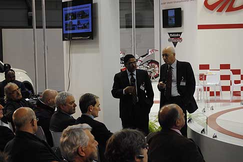 Mahindra - Presentazione alla stampa con i manager Mahindra width=