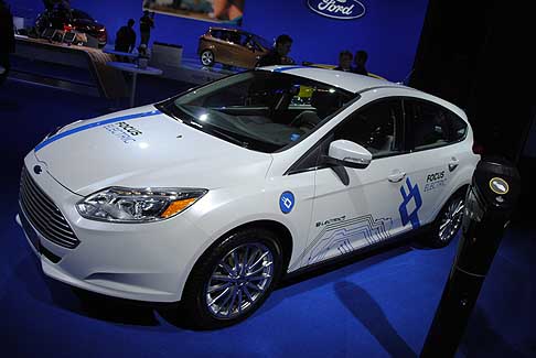 Ford - Anteprima italiana per la Ford Focus elettrica al Motor Show 2011 width=