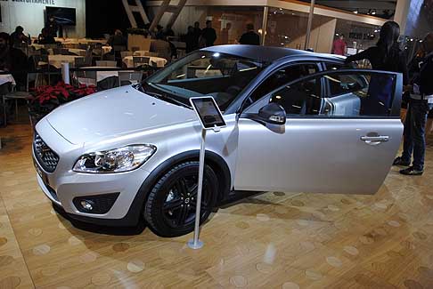 Volvo - Anteprima Italina della Volvo C-30 Full Eletrcic al Motor Show di Bolonga 2011 width=