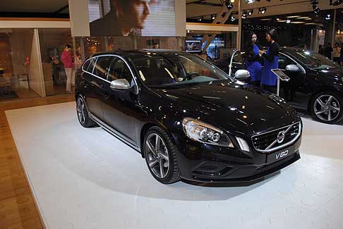 Volvo - Anteprima italiana Volvo V 60 Plug-In Hybrid al Bologna Motor Show 2011 width=