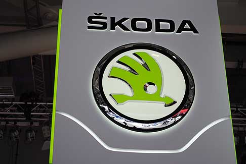 Skoda - Nel padiglione 16 del Motor Show di Bologna, dedicato al marchio ceco Skoda, sono schierate tutte le auto della gamma.  width=
