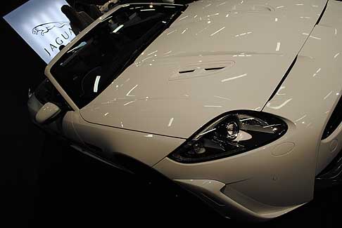 Jaguar - Jaguar XKR-S Cabrio retro vettura presentata al Motor Show di Bologna 2011 width=
