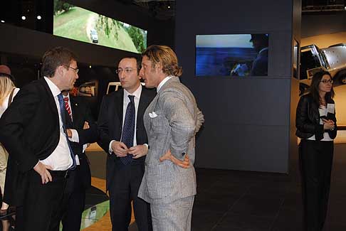 Jeep - Stand Jeep in visita Lapo Elkann che ha visto da vicino il nuovo Jeep Grand Cherokee SRT8 width=