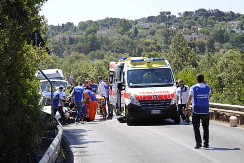 Coppa Fasano Selva 2013 - Brutto incidente Peugeot 106 di Natale Ruggiero pronti i soccorsi alla Coppa Fasano Selva 2013 width=
