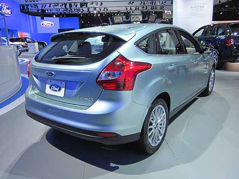 Ford - Focus elettrica posteriore due width=
