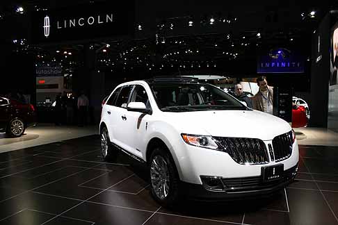 Lincoln - lincoln mkx aws vista frontale width=